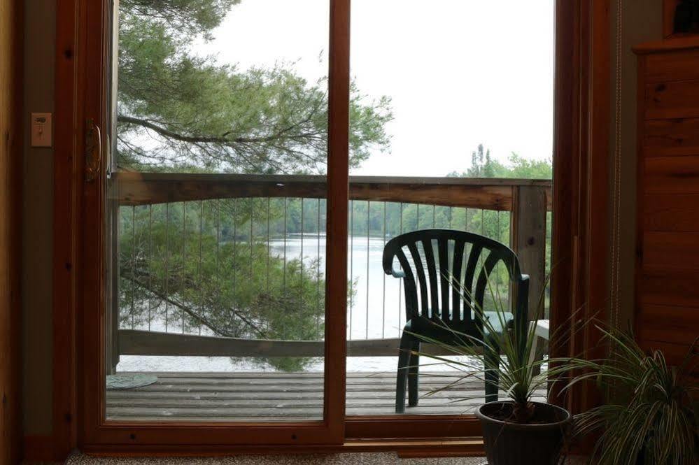 Sunny Rock Bed & Breakfast Minden Εξωτερικό φωτογραφία
